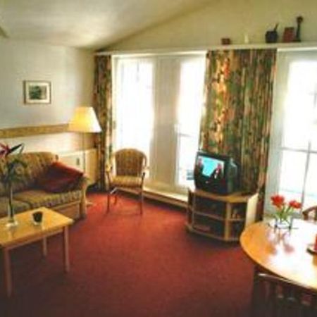 Ferienwohnung Im Seepark Sellin We Екстериор снимка